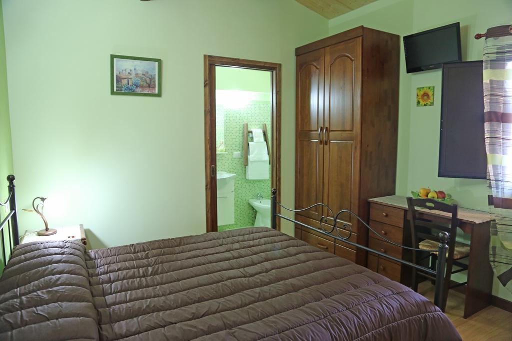 Bed and Breakfast Etma SantʼAlfio Pokoj fotografie